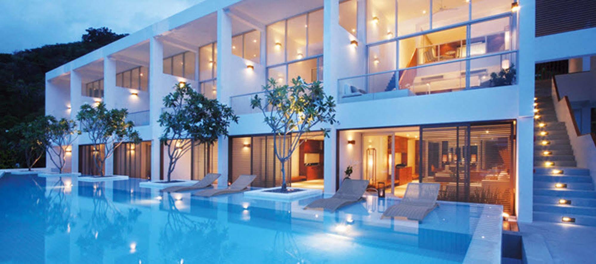 The Quarter Phuket Hotel Pantai Surin Bagian luar foto